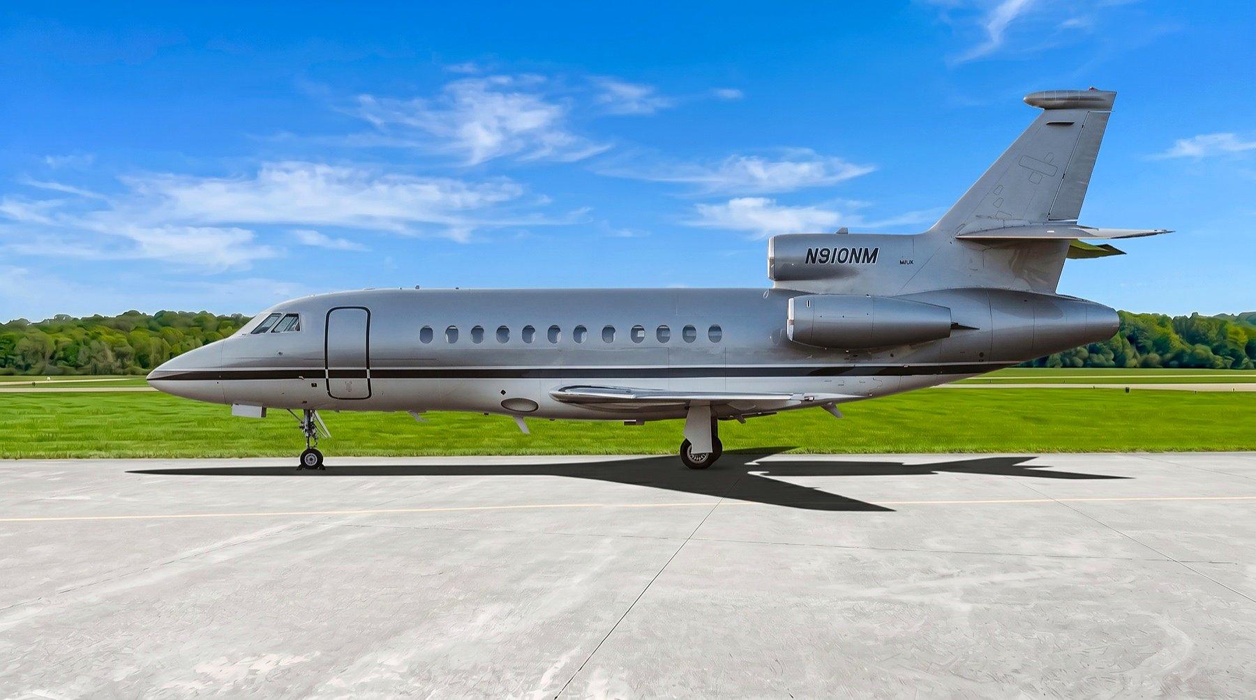 Falcon 900B N910NM side profile